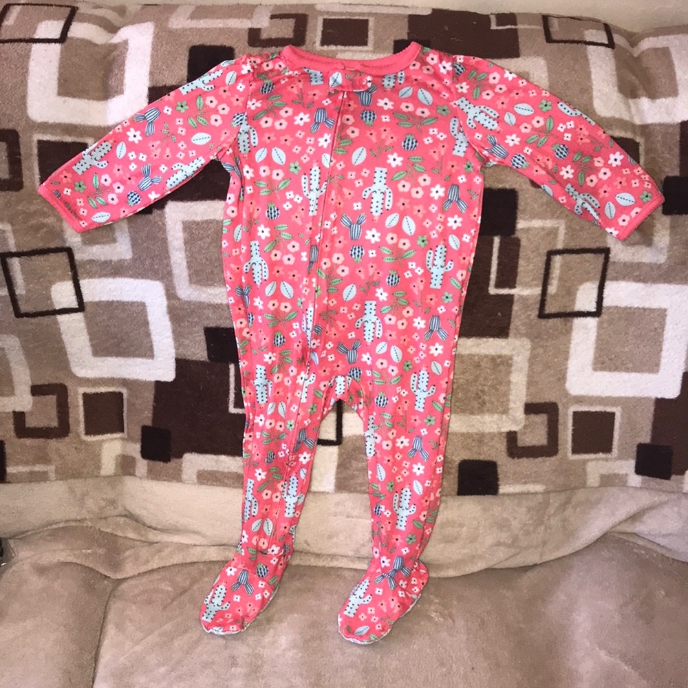 Carter’s simple joys 18M footed onesie cactus 🌵 flowers 🌸